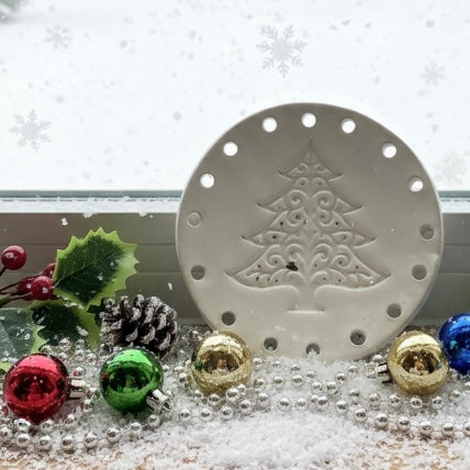 Limited-Edition Holiday Ceramic Bases for Basket Coiling