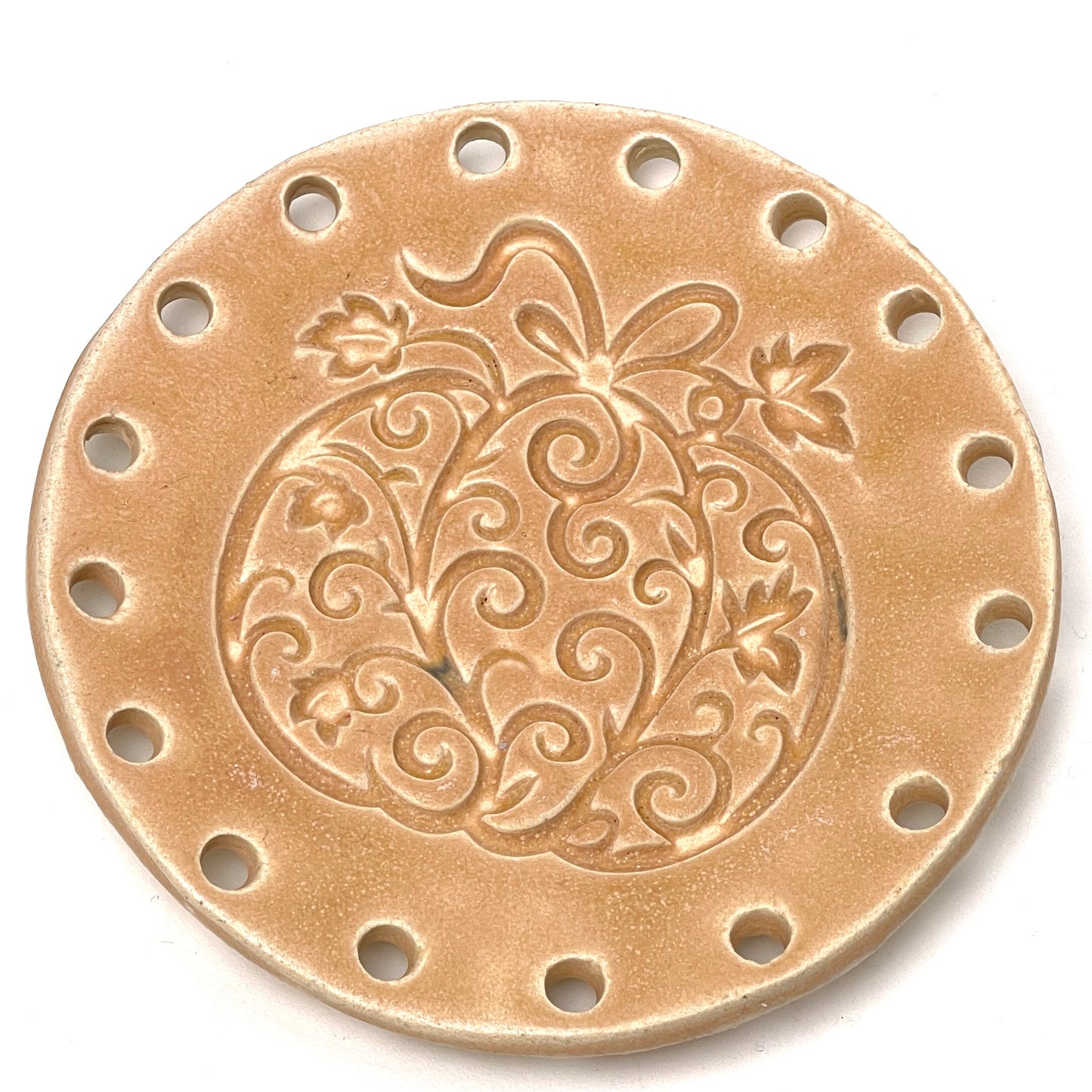 Limited-Edition Holiday Ceramic Bases for Basket Coiling