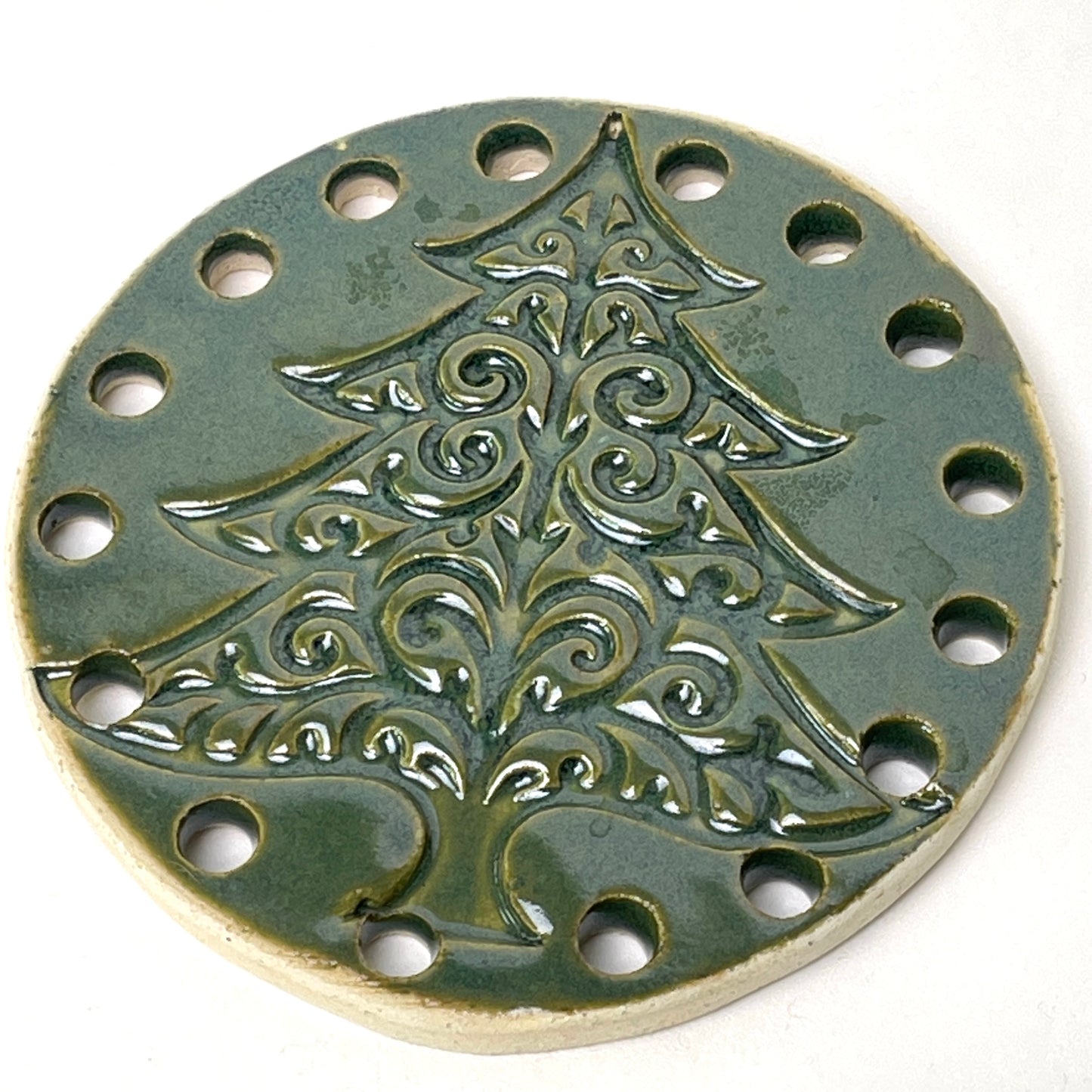 Limited-Edition Holiday Ceramic Bases for Basket Coiling