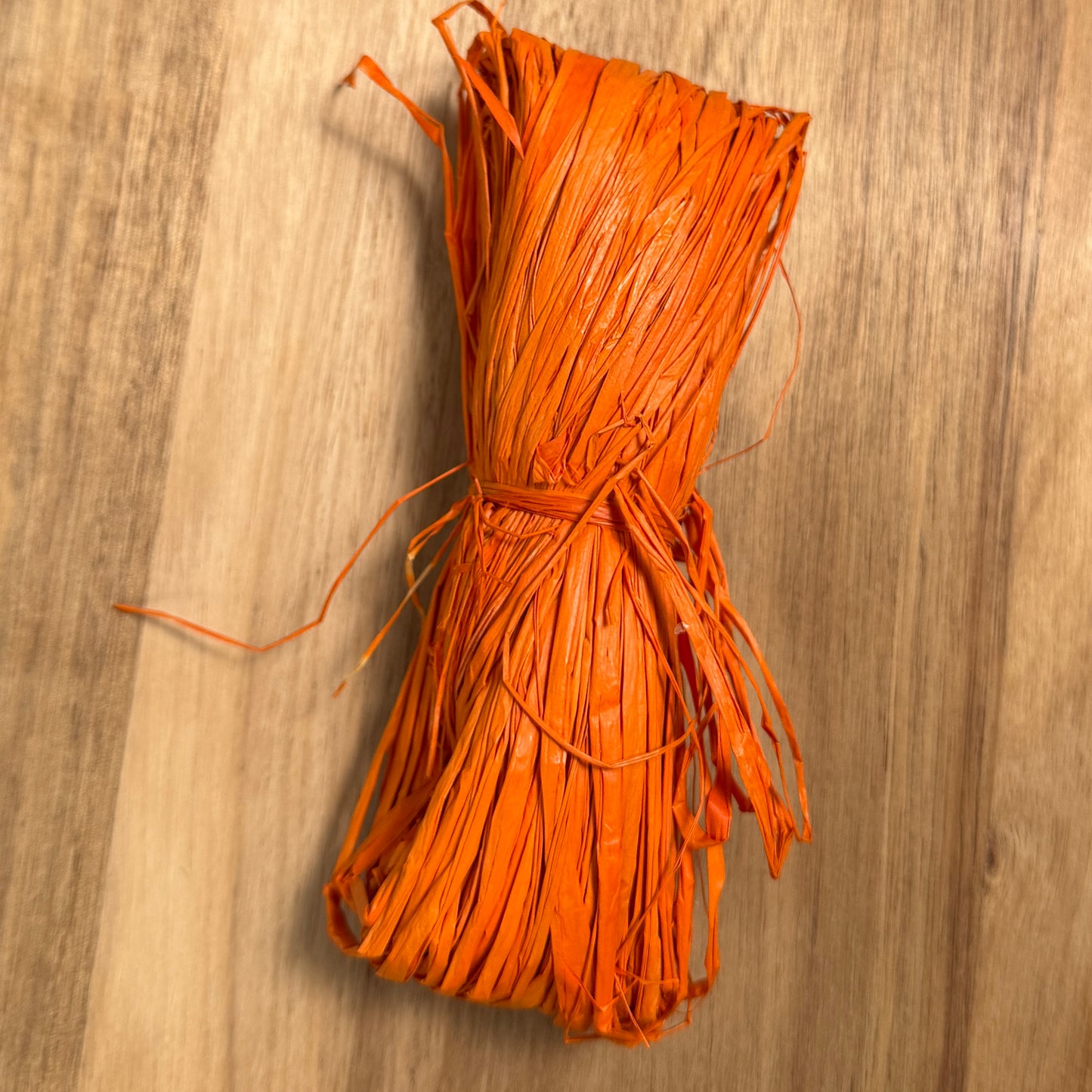 Raffia Hanks (50g)