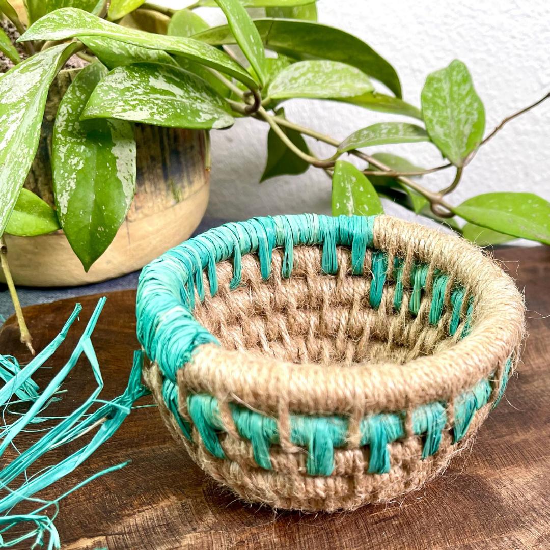 Raffia and Twine Coiled Basket Kit