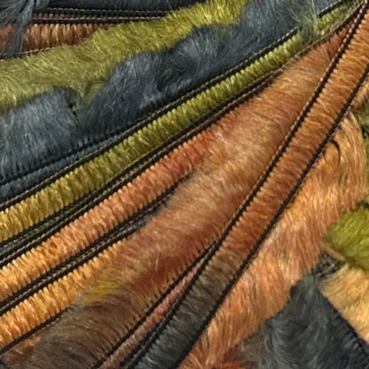 Fall Feathered Texture yarn