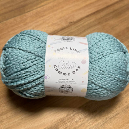 Feels Like Cuddles Yarn