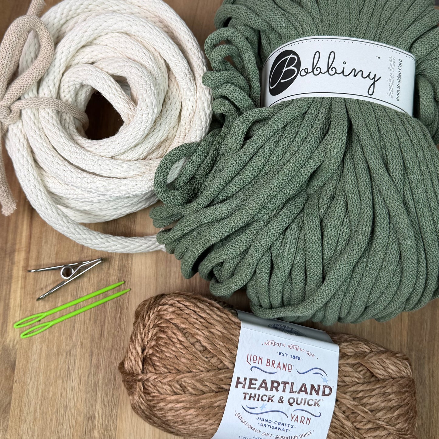 Coiled Basket Kit with Jumbo Cord and Yarn