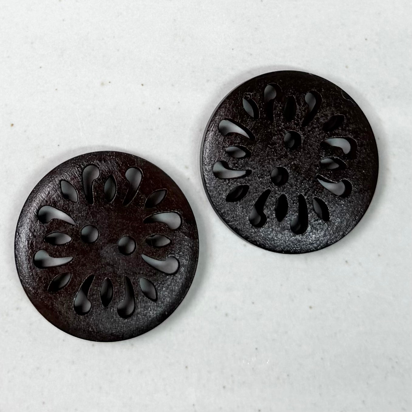 Wooden Flower Carved Basket Buttons