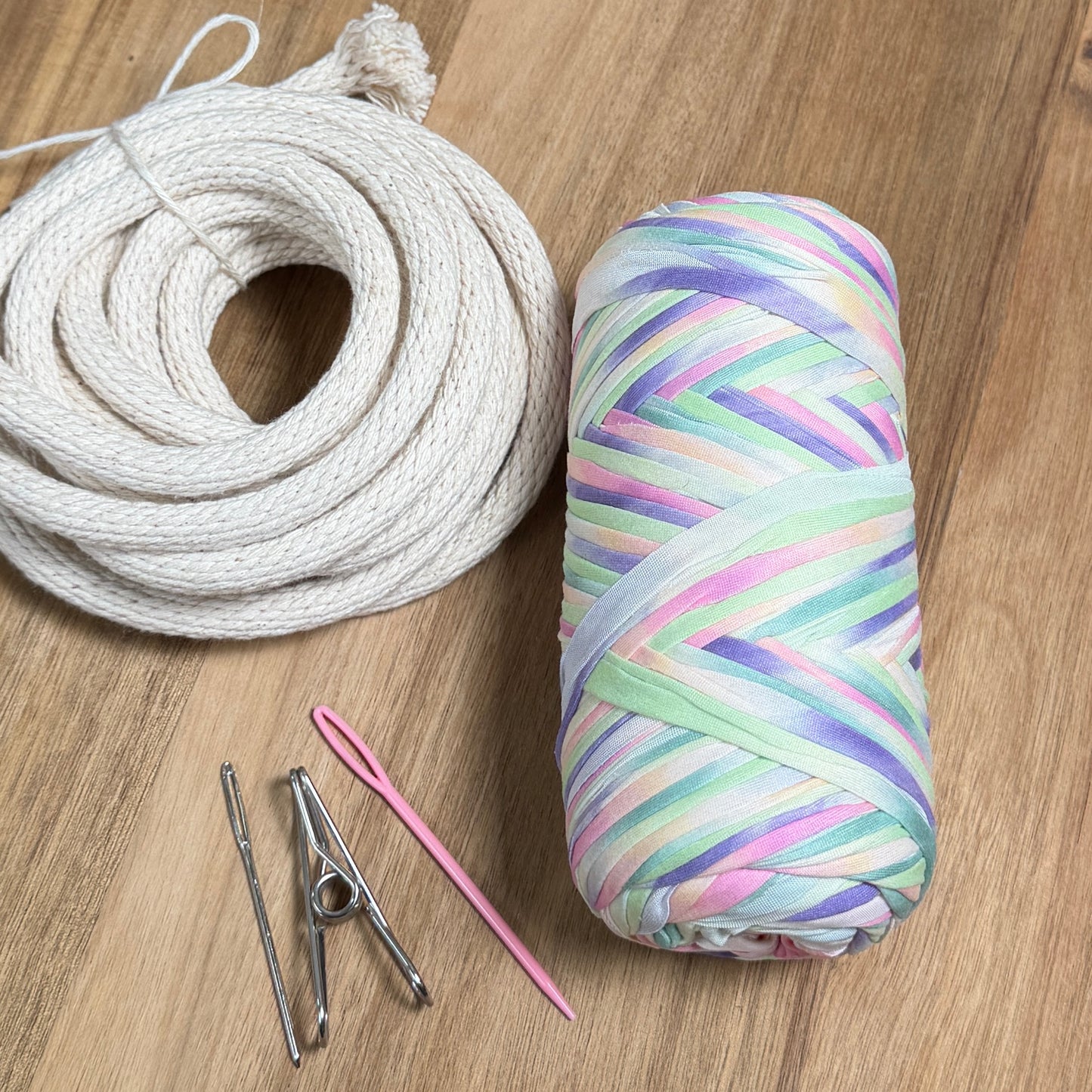 Coiled Basket Weaving Kit with T-Shirt Yarn
