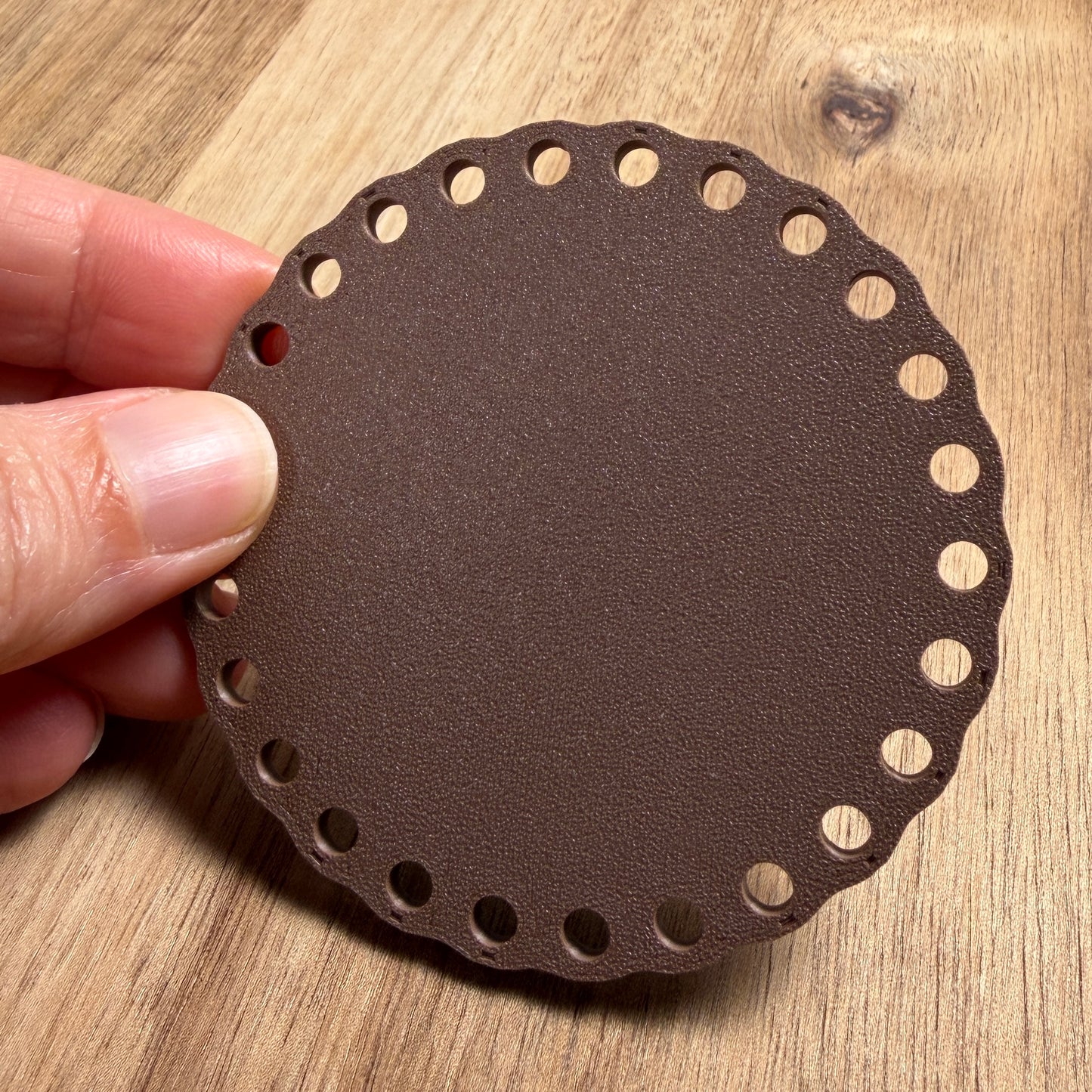 Scalloped Edge Mini Base