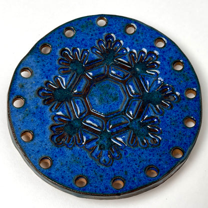 Limited-Edition Holiday Ceramic Bases for Basket Coiling