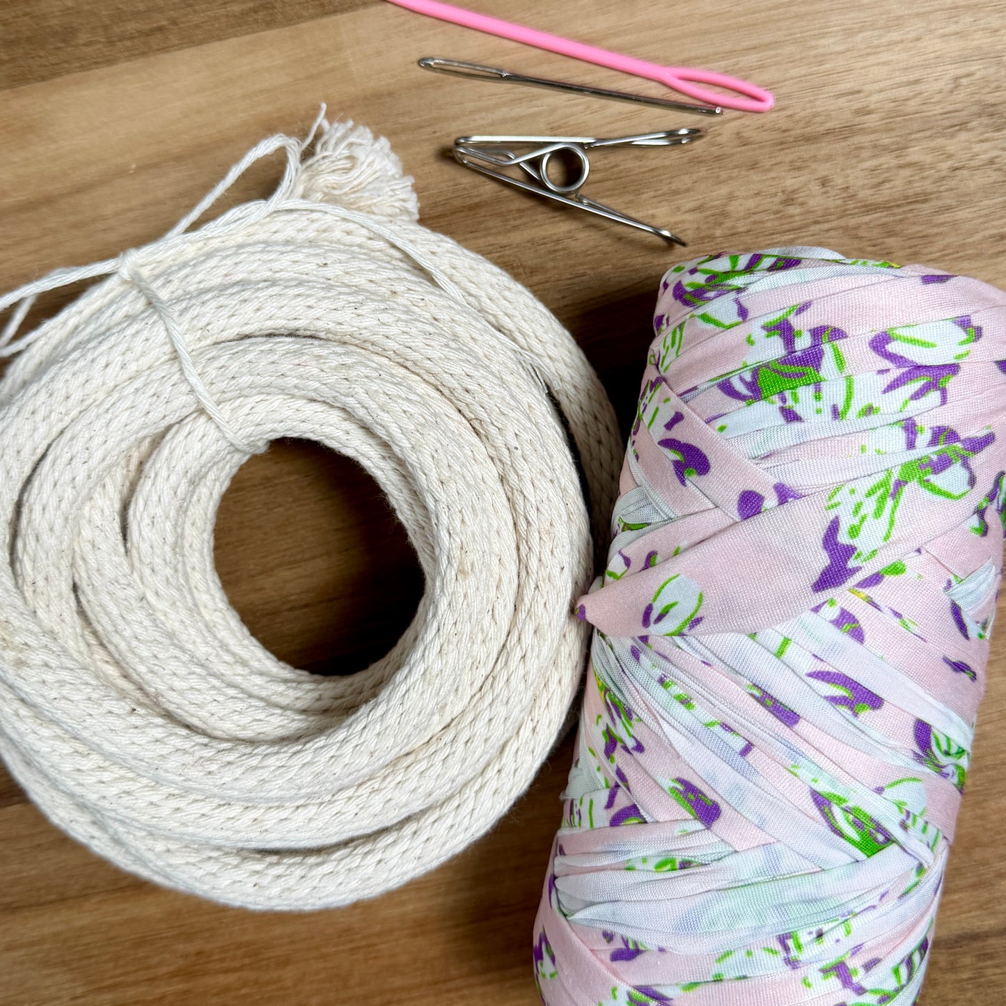 Coiled Basket Weaving Kit with T-Shirt Yarn