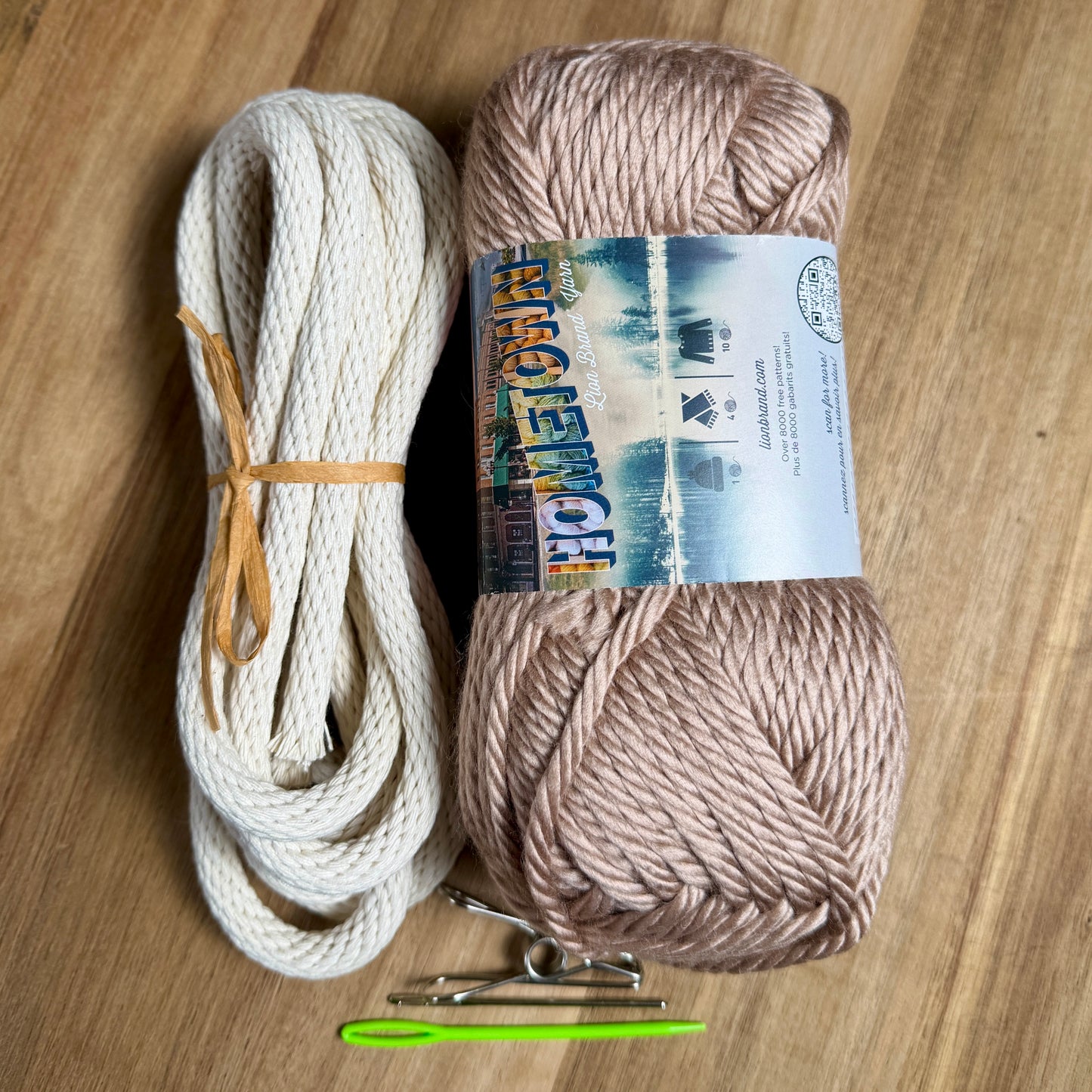 V-Stitch Yarn Coiled Basket Kit