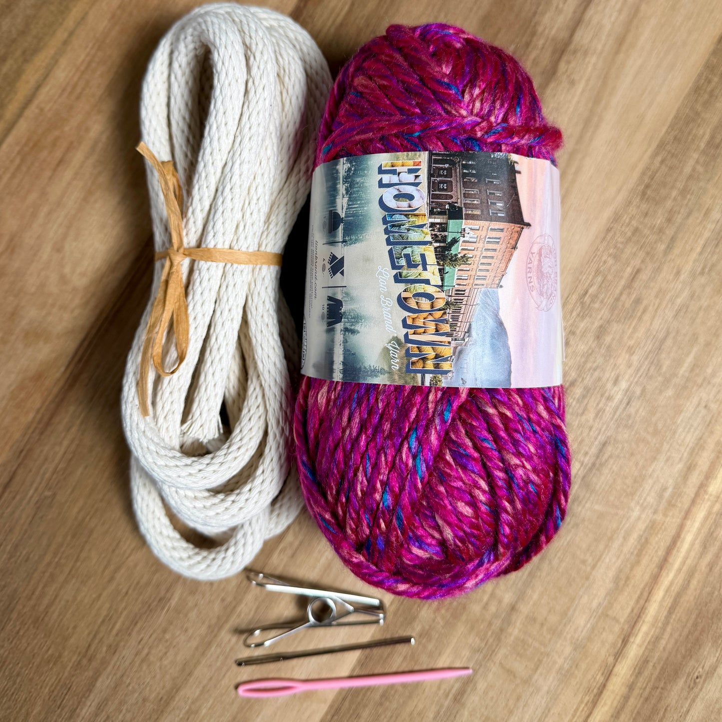 V-Stitch Yarn Coiled Basket Kit