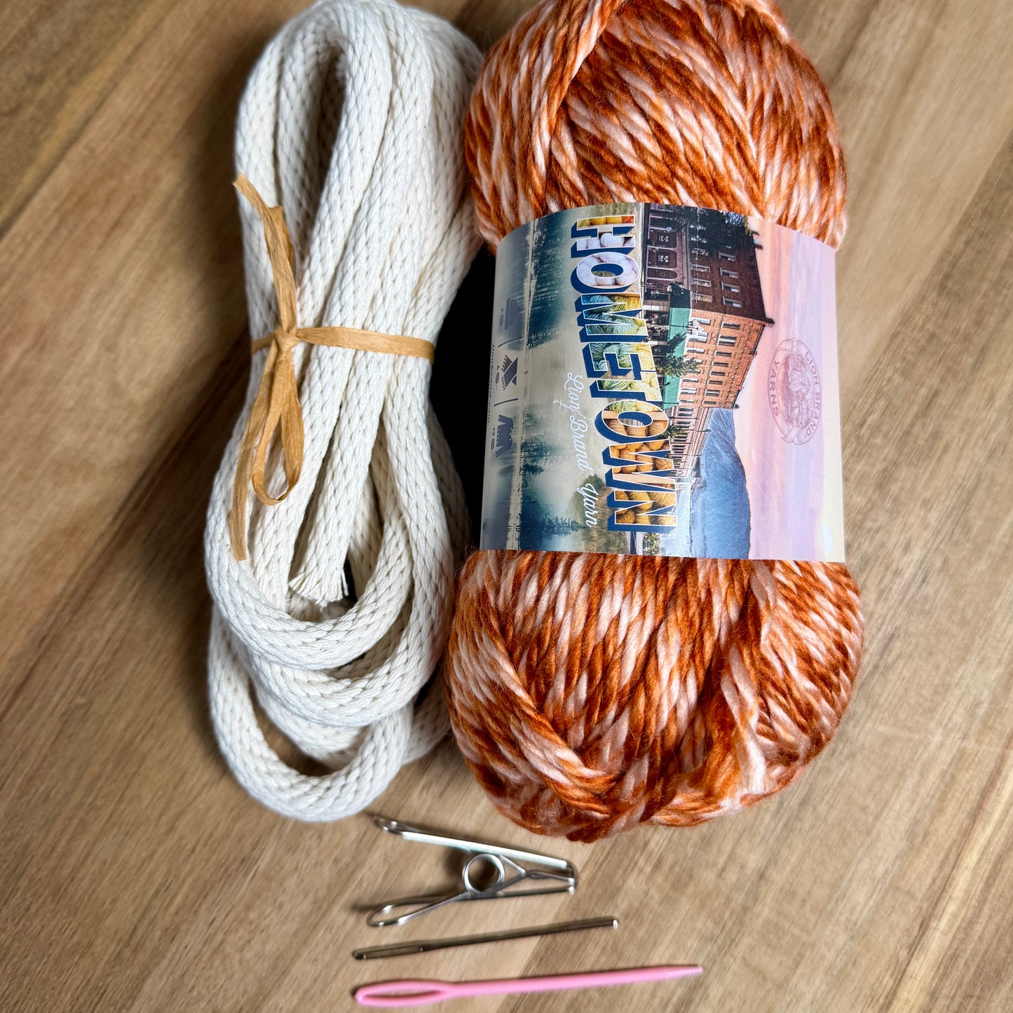 V-Stitch Yarn Coiled Basket Kit