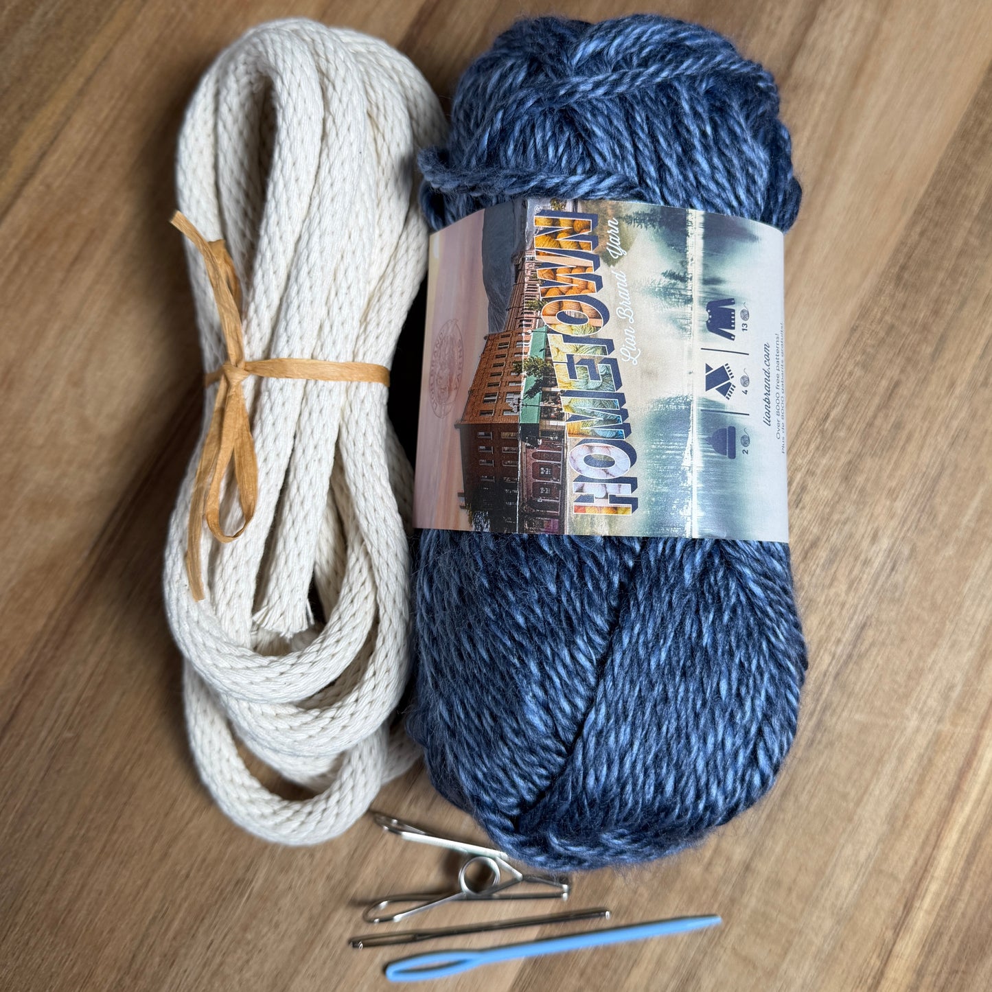 V-Stitch Yarn Coiled Basket Kit