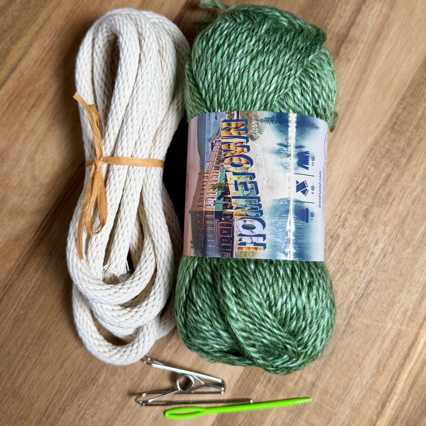 V-Stitch Yarn Coiled Basket Kit