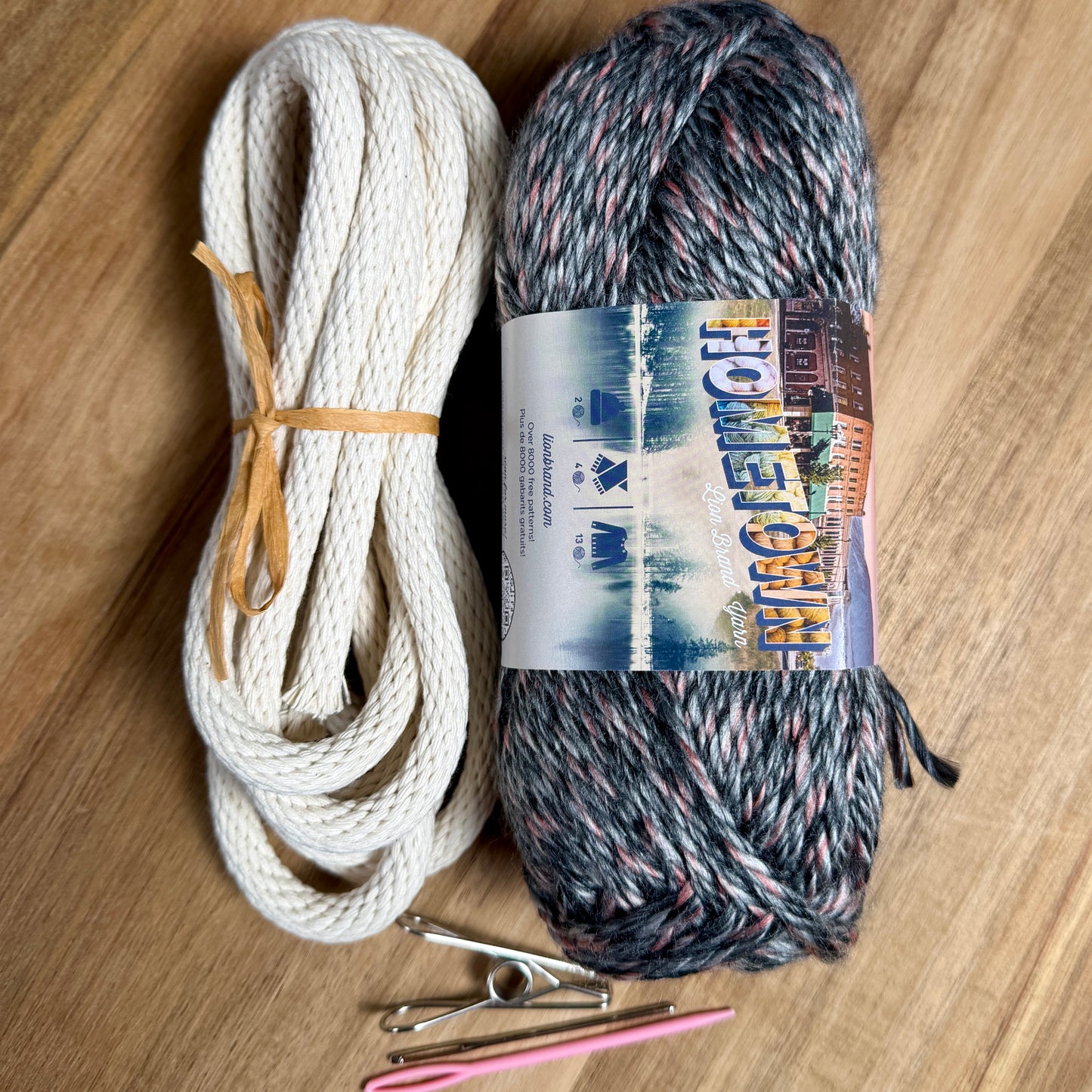 V-Stitch Yarn Coiled Basket Kit