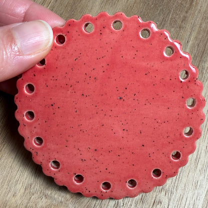Ceramic Scalloped Edge Basket Base