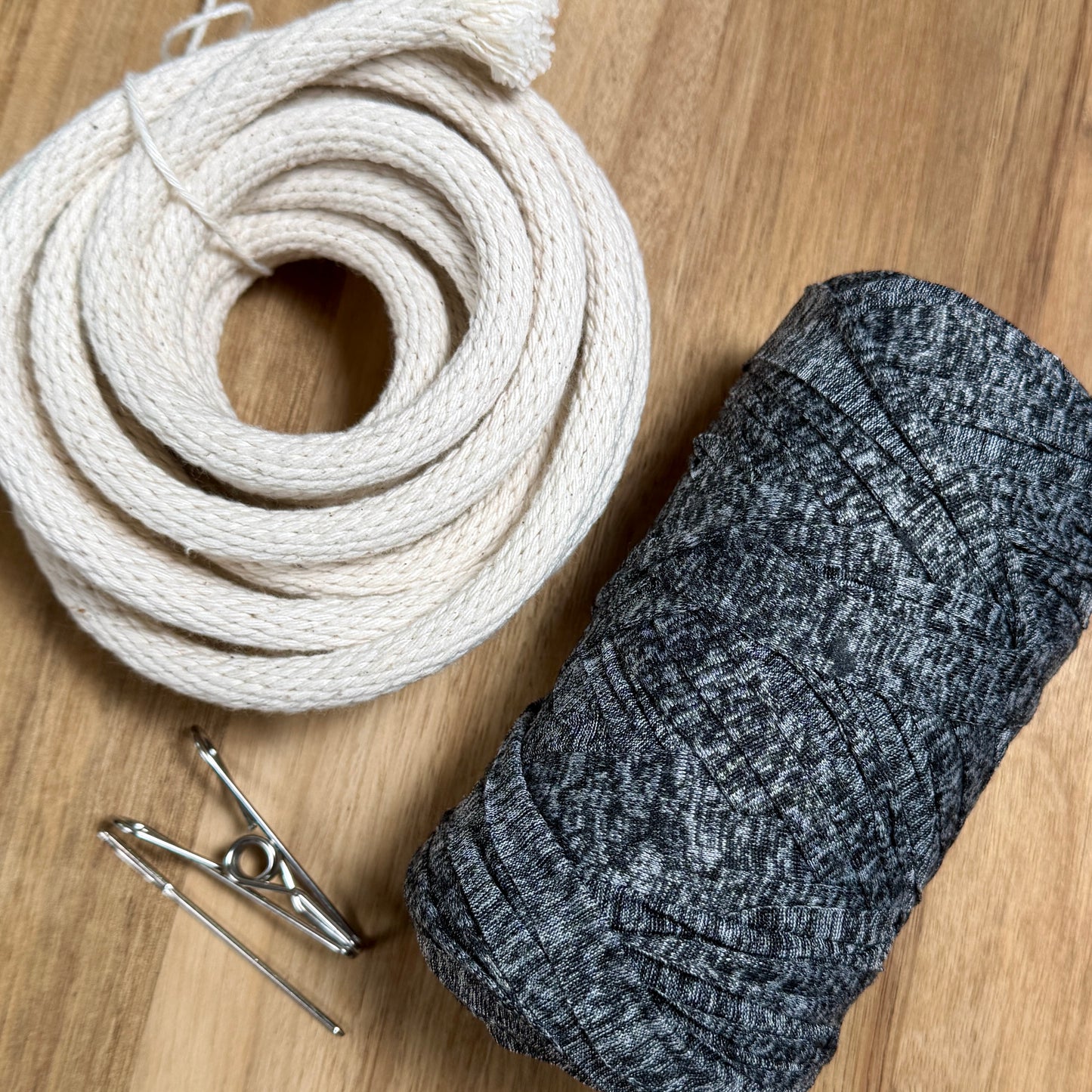 Coiled Basket Weaving Kit with T-Shirt Yarn