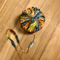 Fall Feathered Texture yarn