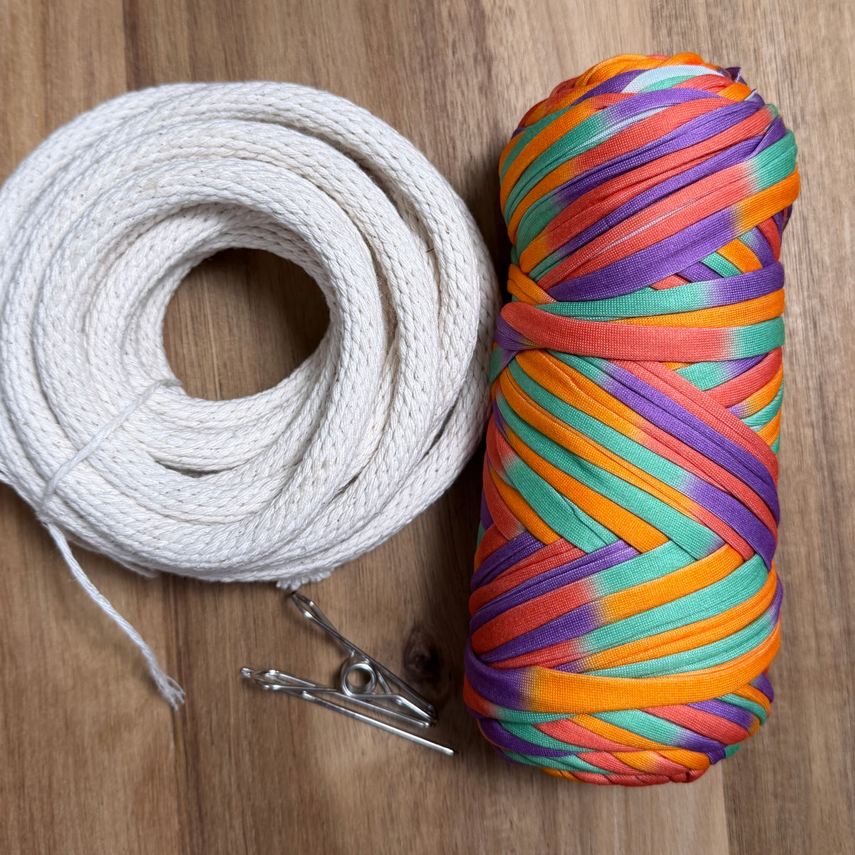 Coiled Basket Weaving Kit with T-Shirt Yarn