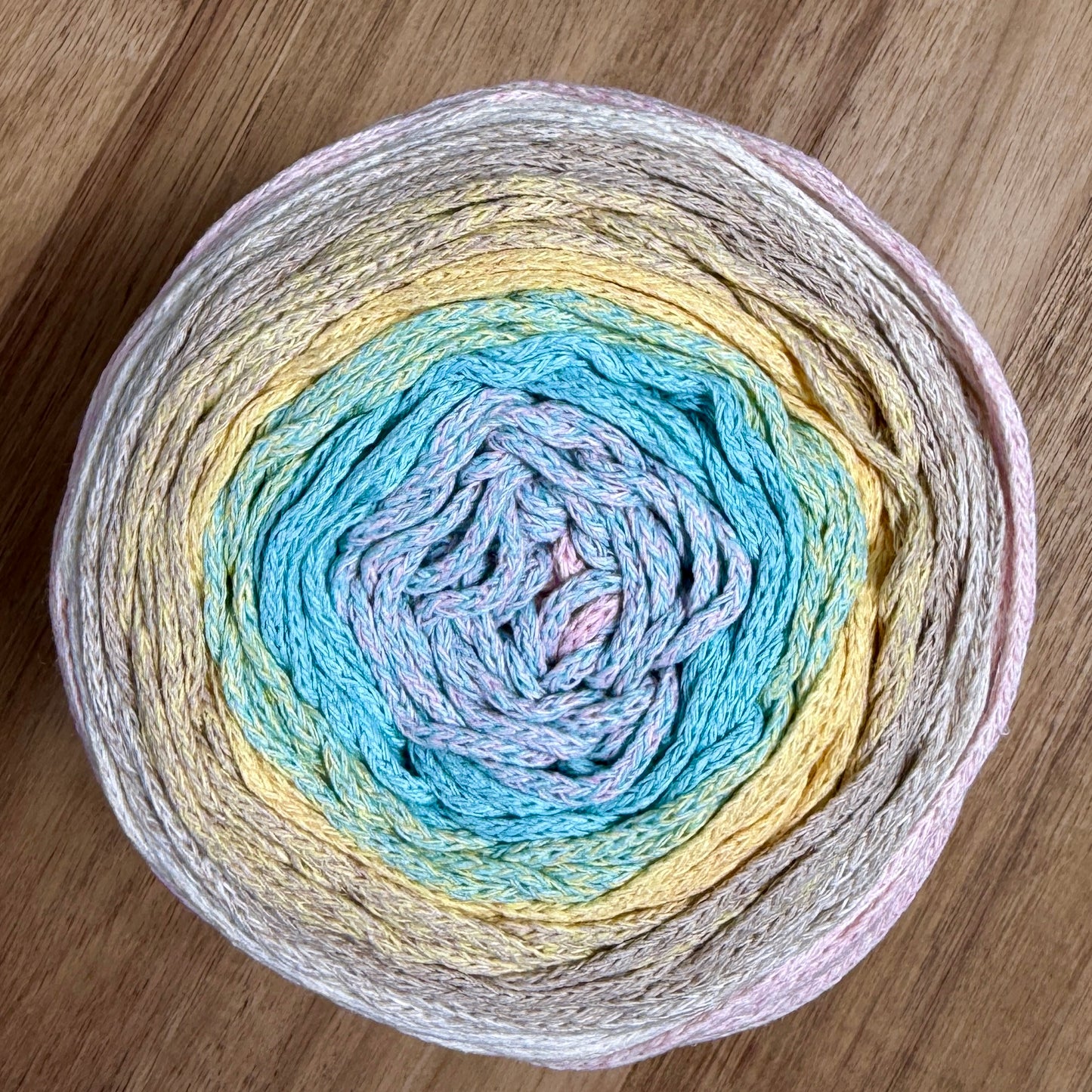 Braided Gradient Yarn