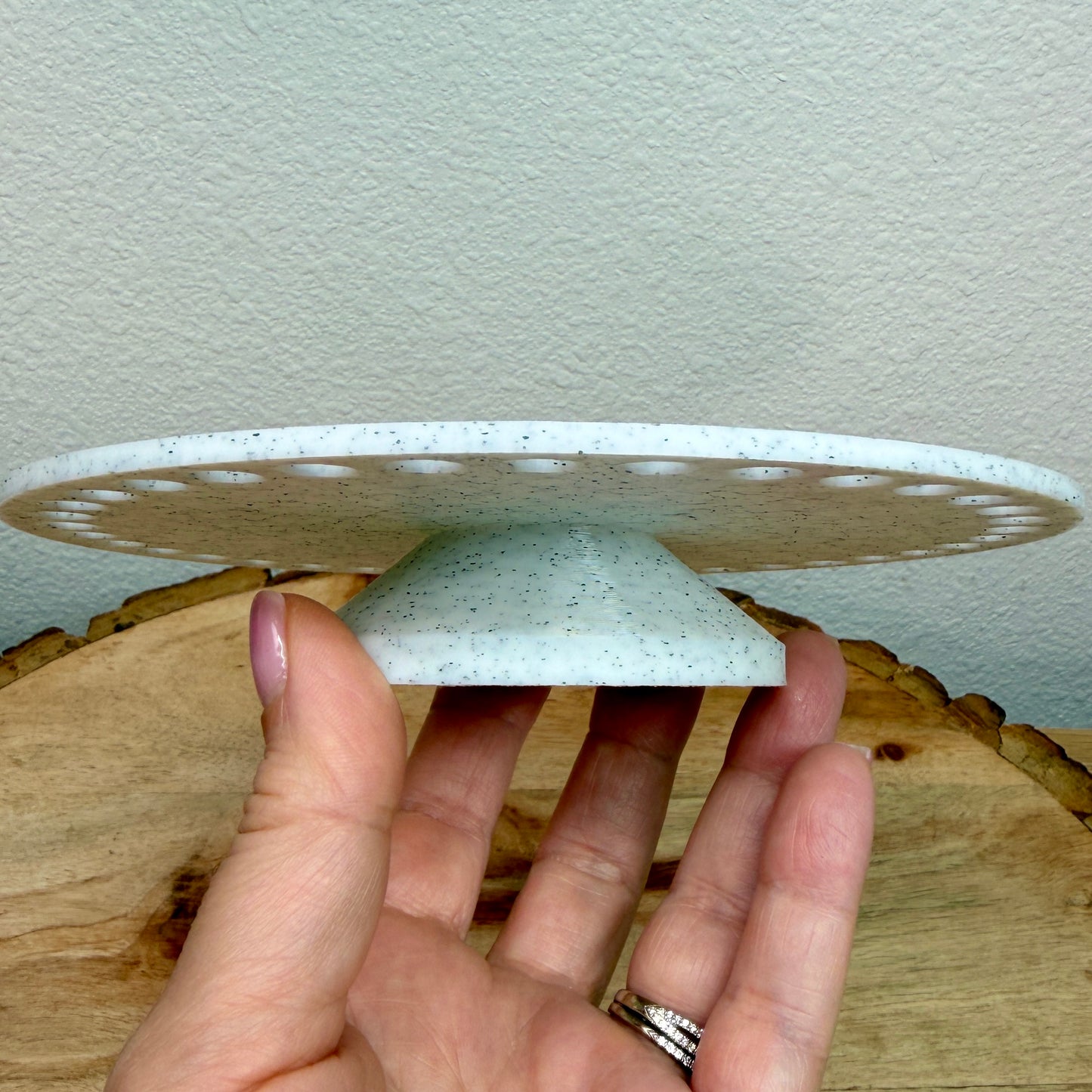 Pedestal Basket Base