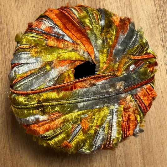 Fall Feathered Texture yarn