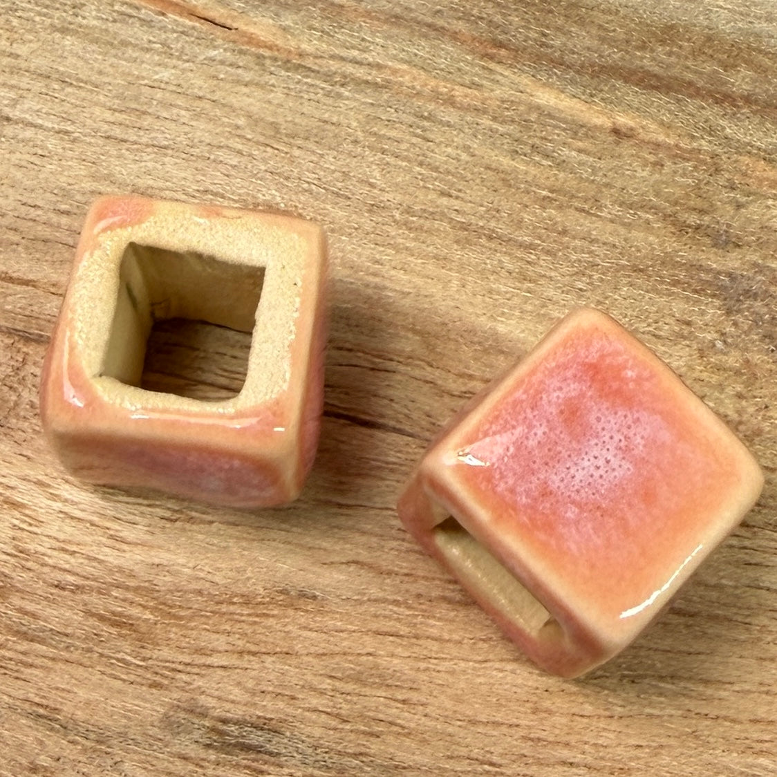 Set of 2 Ceramic Beads