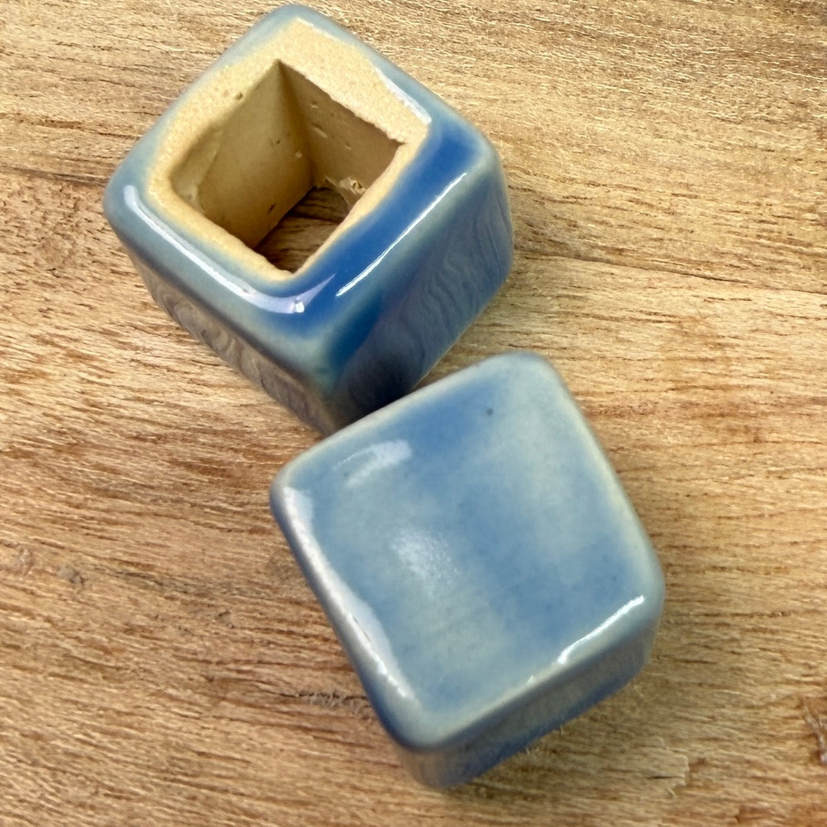 Set of 2 Ceramic Beads