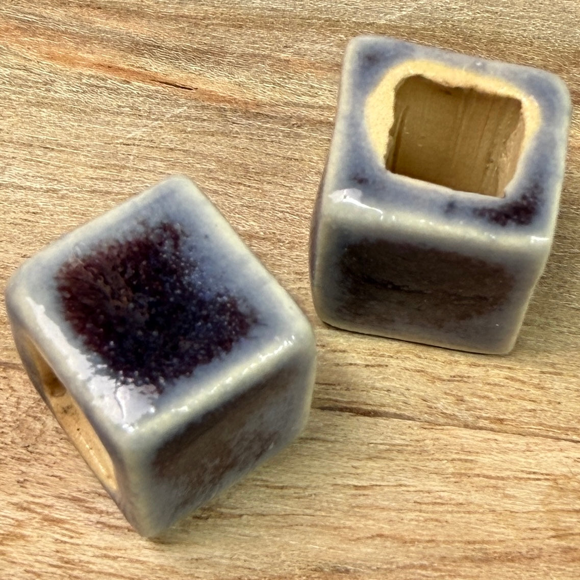 Set of 2 Ceramic Beads