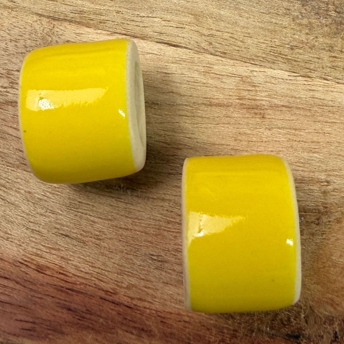 Set of 2 Ceramic Beads