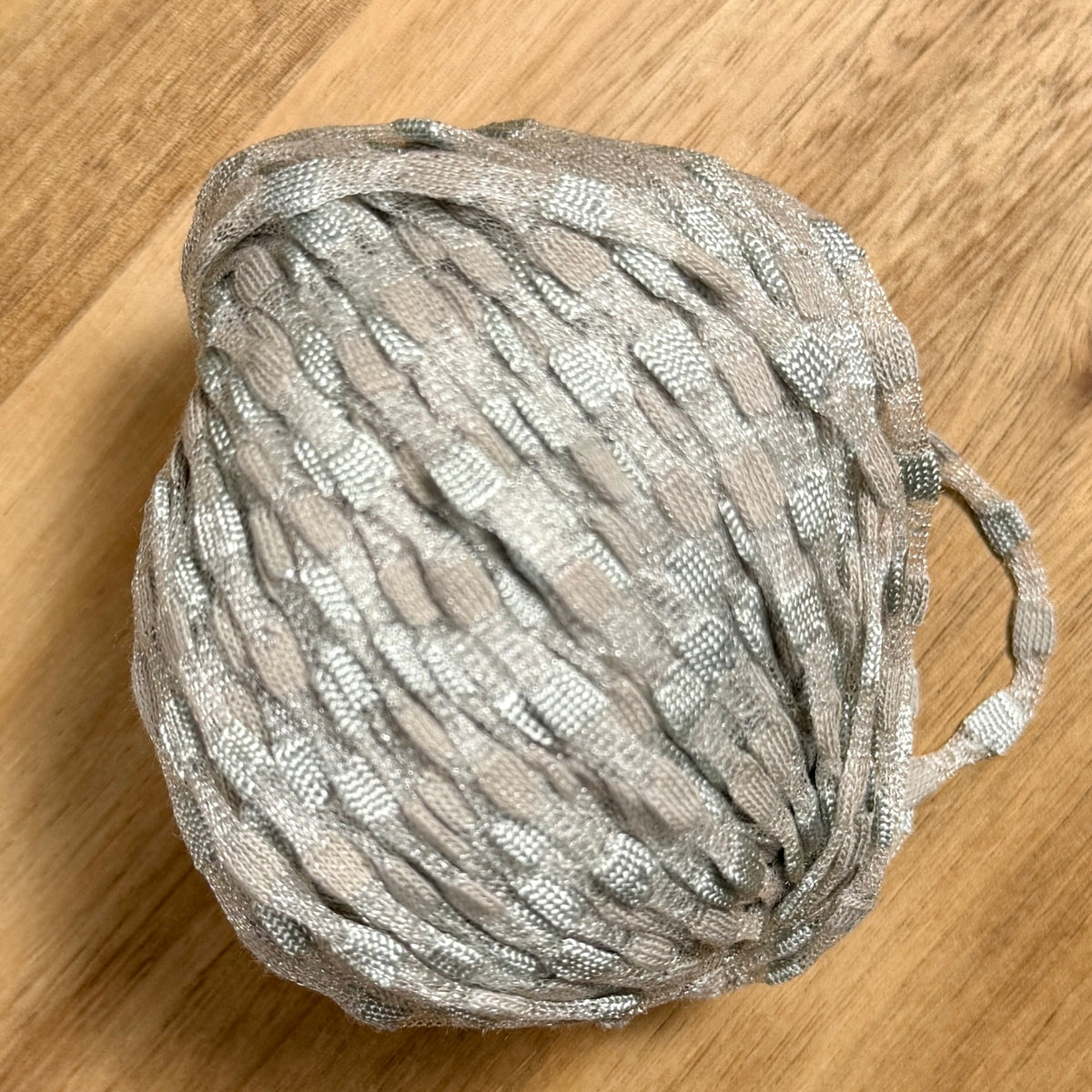 Shimmery Glow Yarn