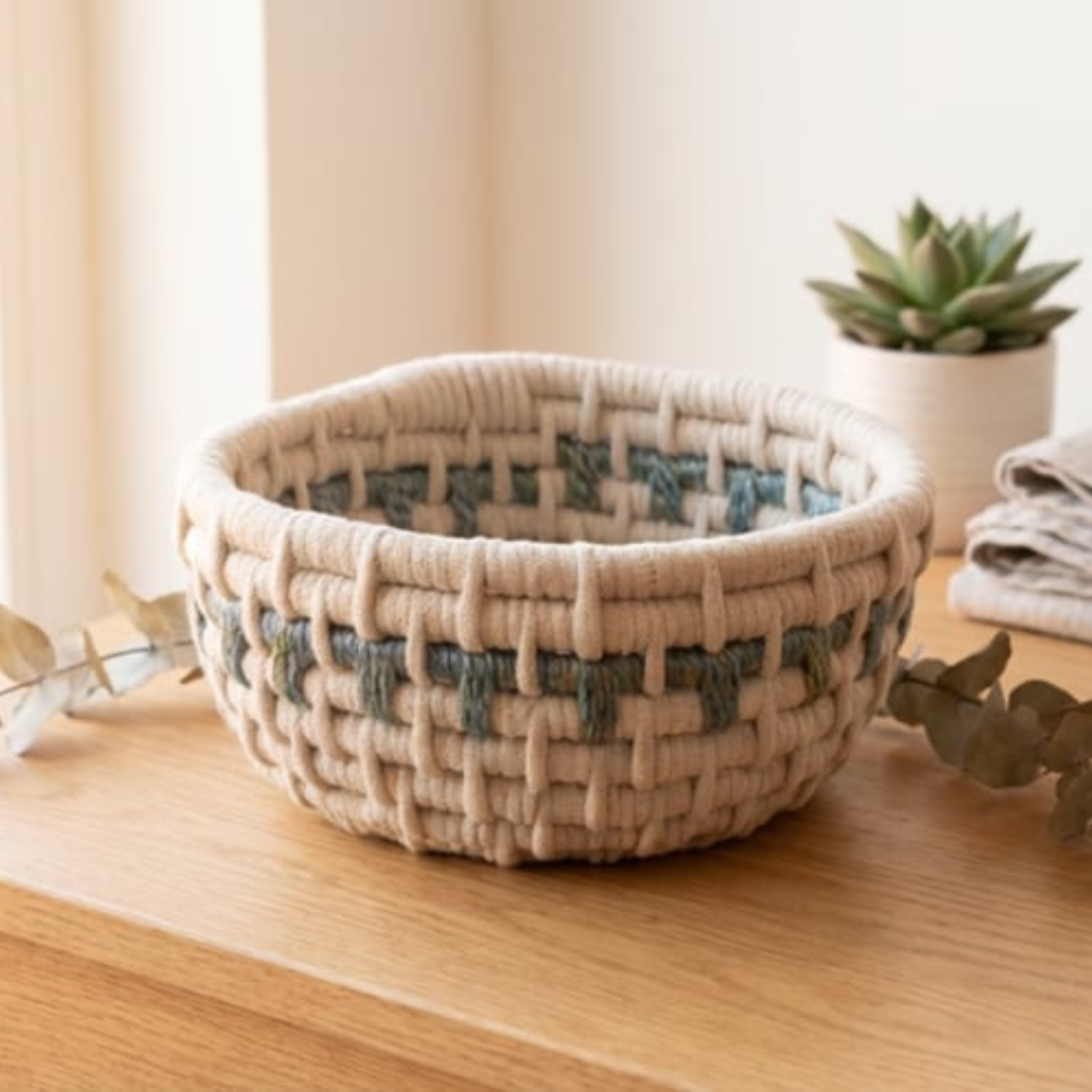 Coiled Basket Kit with Jumbo Cord and Yarn