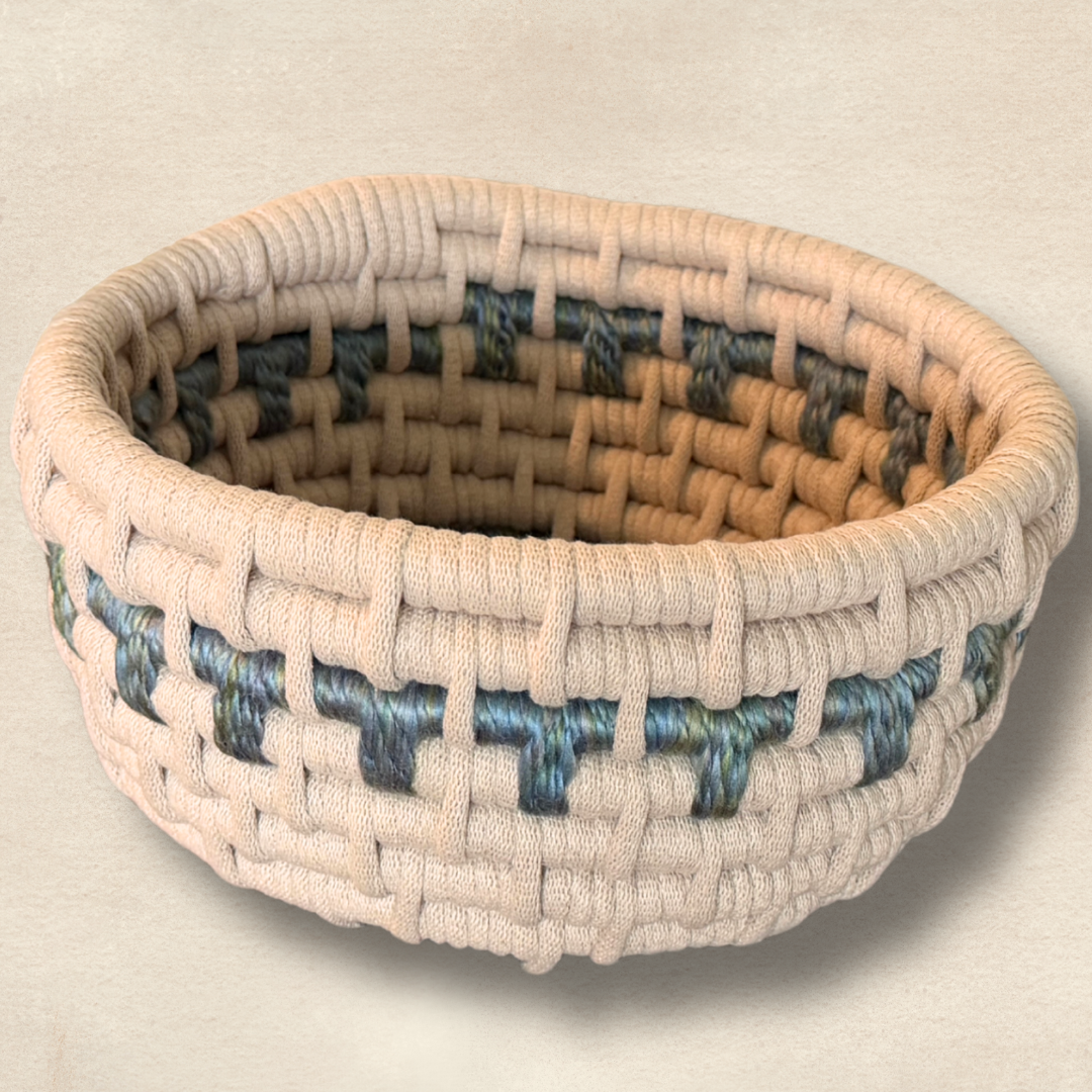 Coiled Basket Kit with Jumbo Cord and Yarn