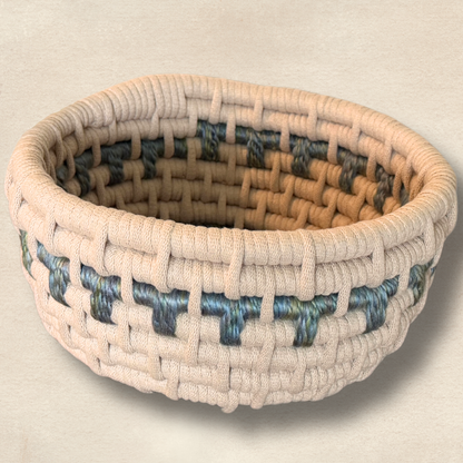 Coiled Basket Kit with Jumbo Cord and Yarn