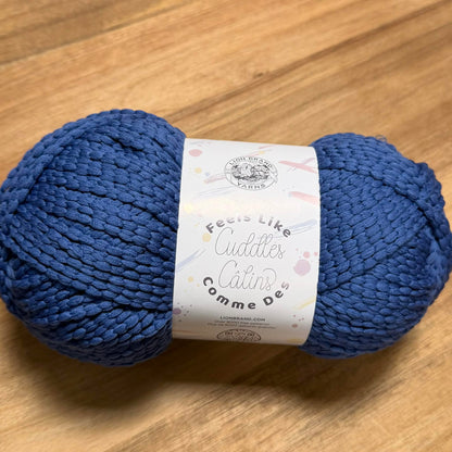 Feels Like Cuddles Yarn