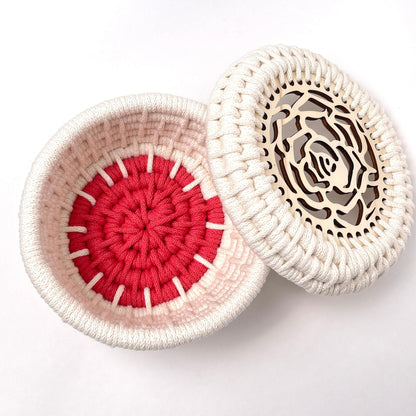 Coiled Lid Base and Filler Cord Bundle